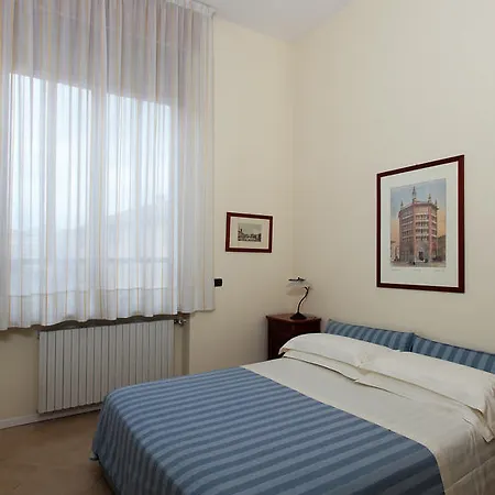 Liberty Apart Otel Parma